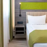 Chrizz Hotel